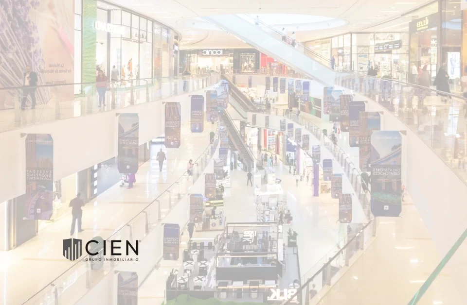 Chiller Victex 200 TR instalado por TECSIR en Grupo Cien para enfriamiento comercial en Guadalupe, NL.